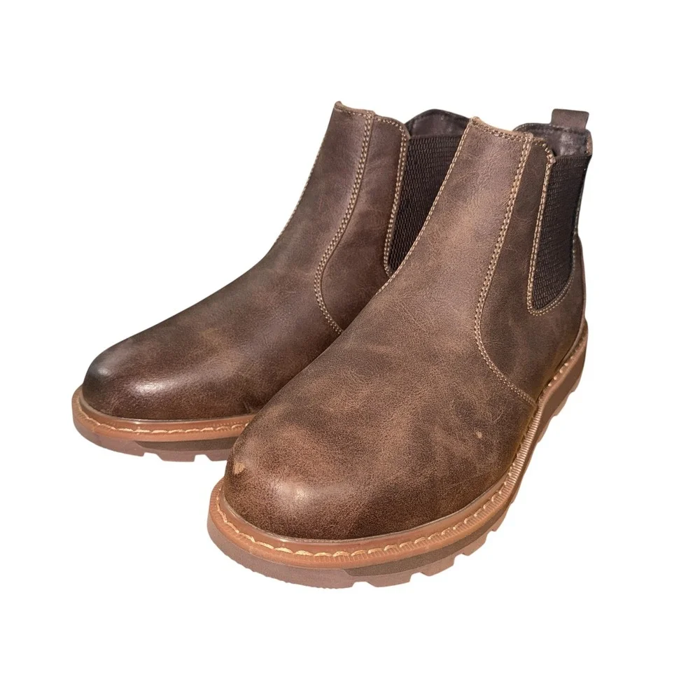 NEW Deer Stags Jameson Chelsea Boots Mens 8M Brown Pull On Lug Sole Ankle Boots